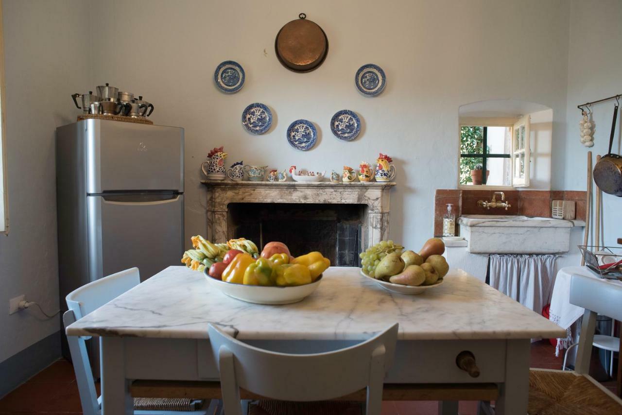 Casale Amati Country House Ortonovo المظهر الخارجي الصورة